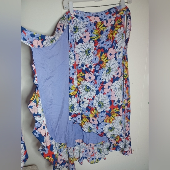 Anthropologie Asymmetrical Red and Yellow Pencil Skirt Resort Wear - Picture 14 of 16